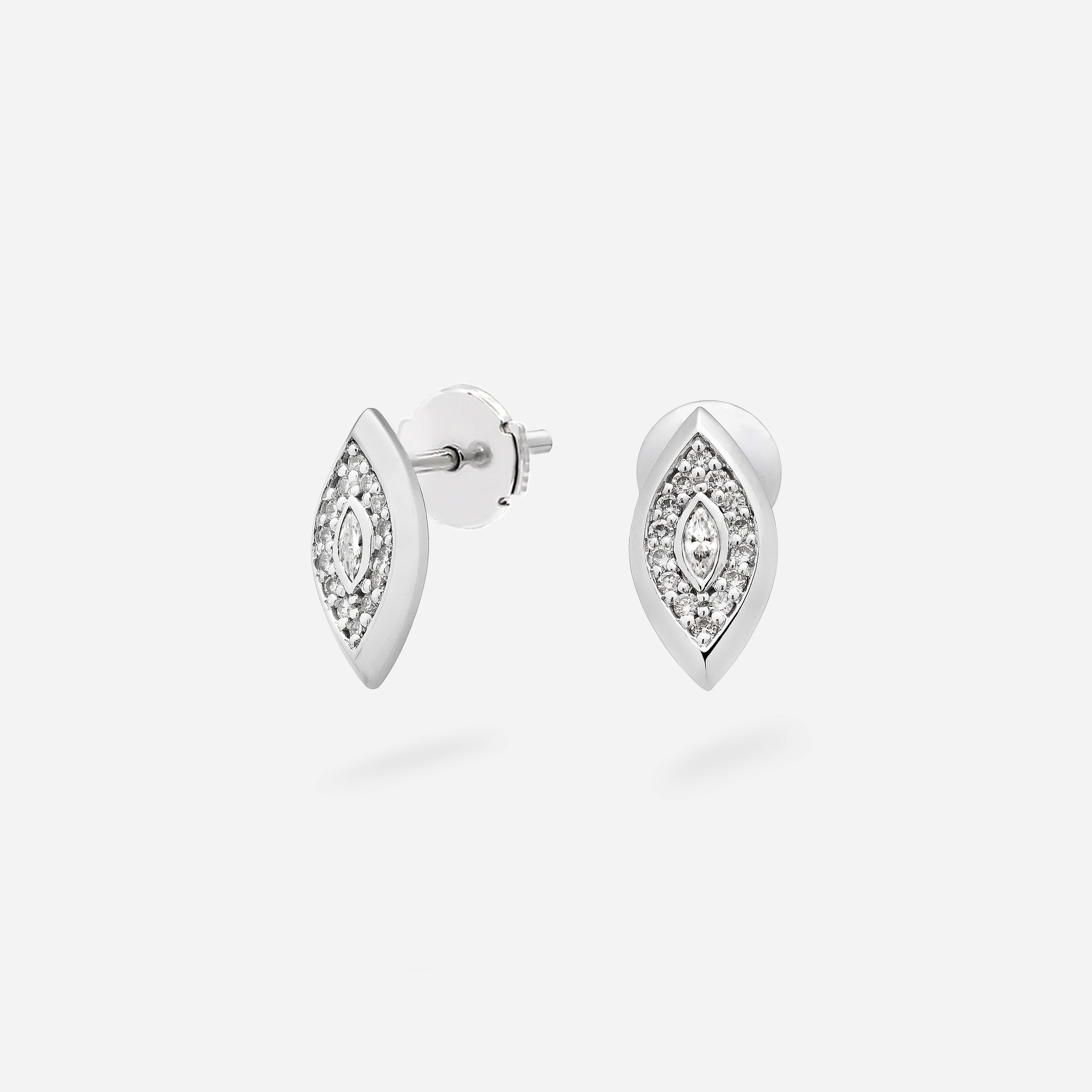 Ombré Studs