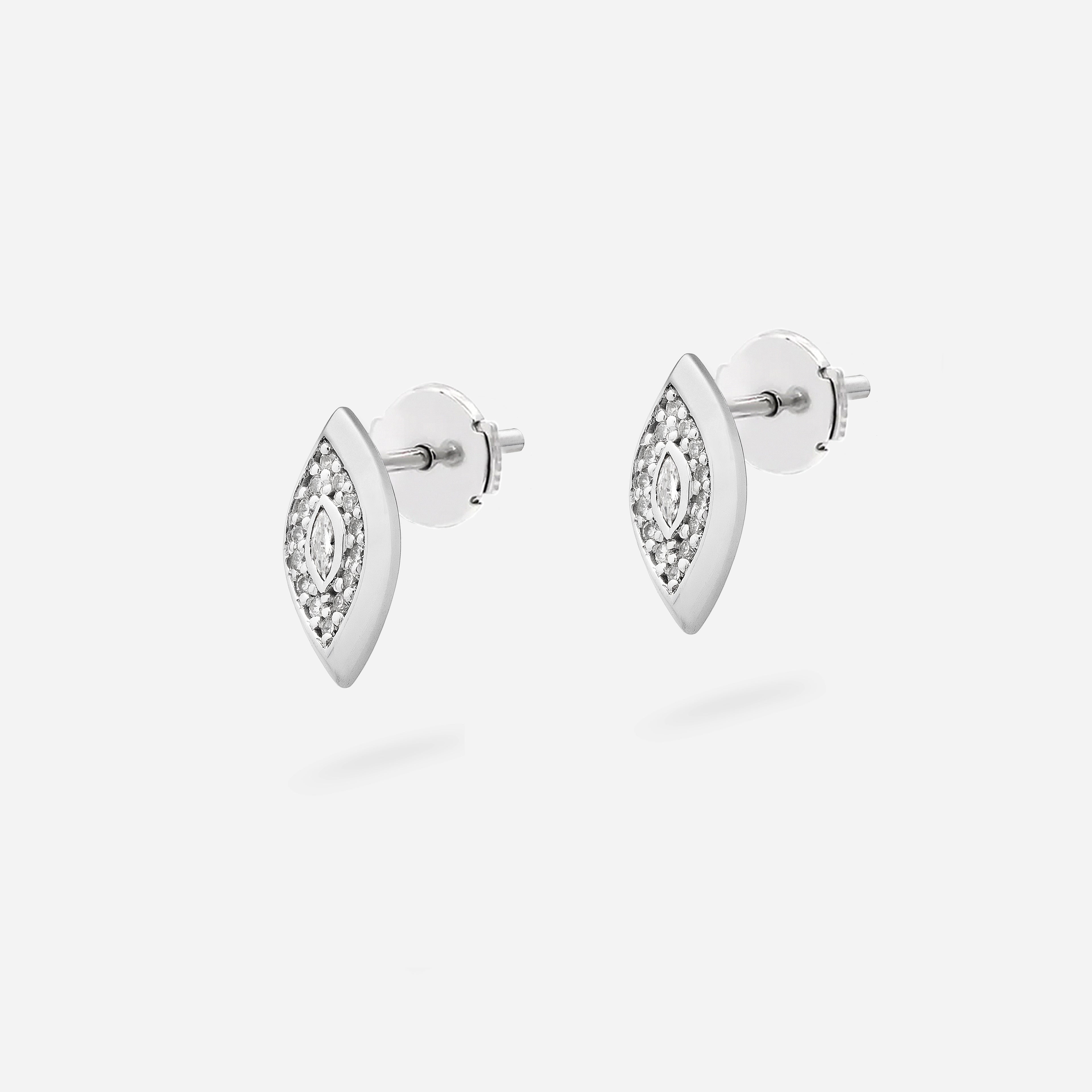 Ombré Studs