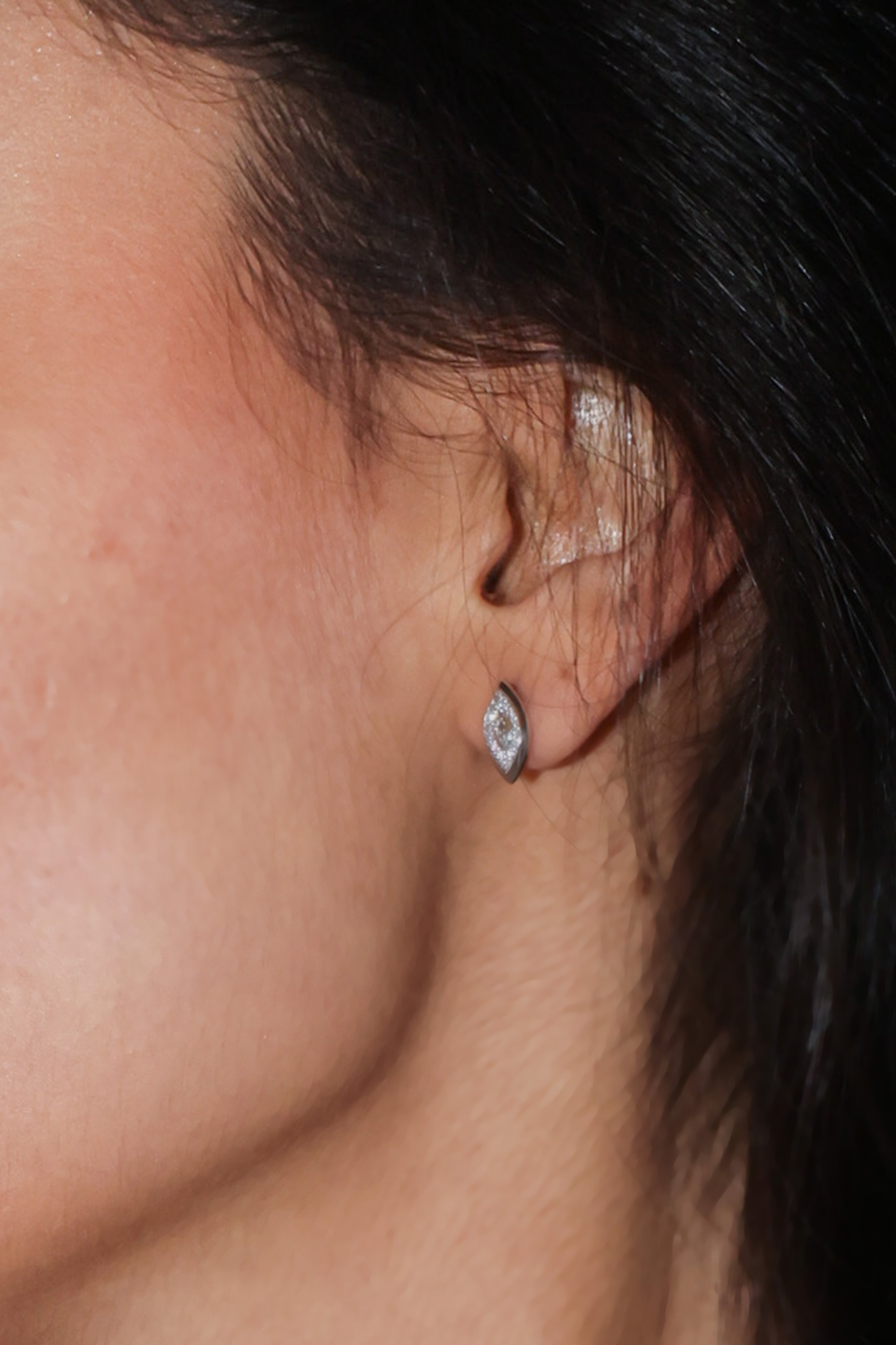 Ombré Studs